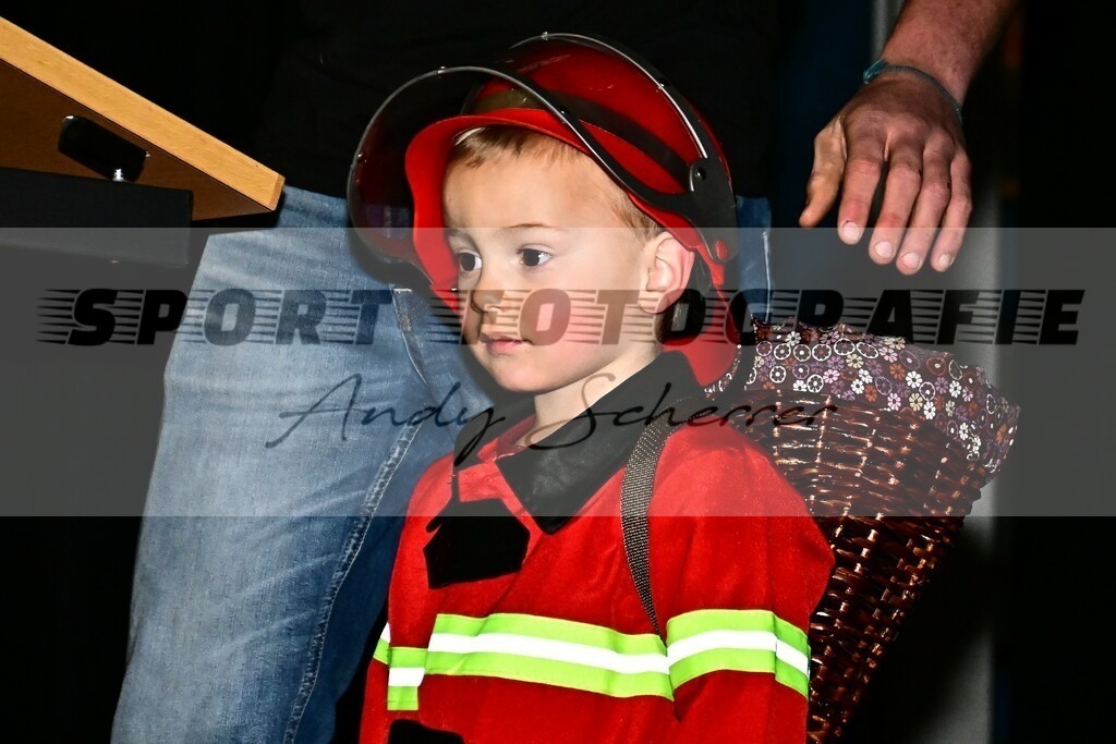 DSC_9767 | Kaufen Sie Sportbilder im Onlineshop von Andy Scherrer Sportfotografie. Faszinierende Bilder von Sportevents aus der ganzen Schweiz. Fussball, Frauenfussball, Unihockey, Handball, Schwingen und weiteren Sportarten. - Realisiert mit Pictrs.com