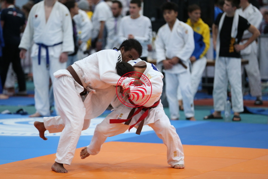 AT3Y1064 | Fotos vom Adler Cup - Pictures from Adler Cup

Hier findet Ihr alle Eindrücke und großen Momente der Adler Cup Wochenenden. Here you will find all impressions and great moments of the Adler Cup weekends. - Realisiert mit Pictrs.com