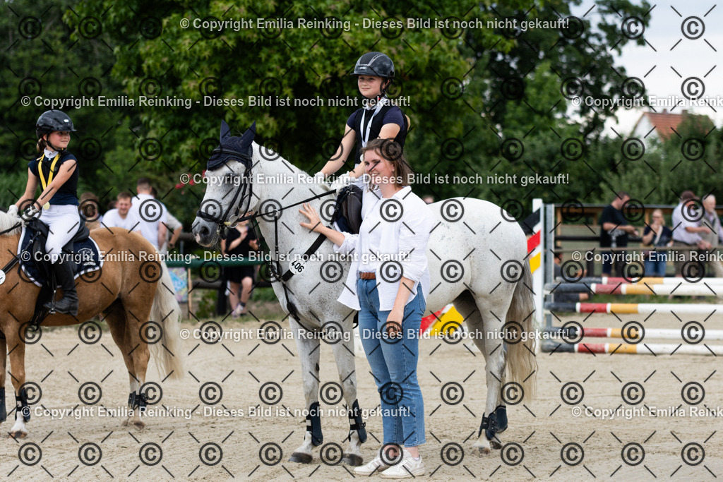 CL5A9100 | Emilia Reinking Fotografie - Realisiert mit Pictrs.com