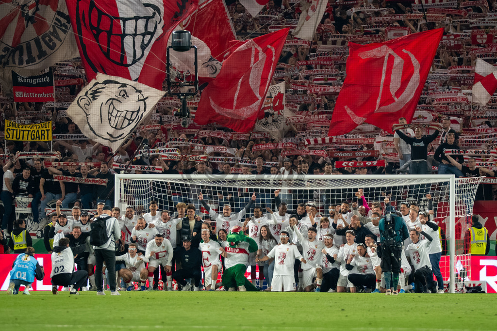 VfB Stuttgart vs. SC Freiburg, Fussball, DFB-Pokal, Halbfinale, 23.04.2026 | Siegerbild VfB Stuttgart,VfB Stuttgart vs. SC Freiburg, Fussball, DFB-Pokal, Halbfinale, 23.04.2026DFB regulations prohibit any use of photographs as image sequences and/or quasi-video