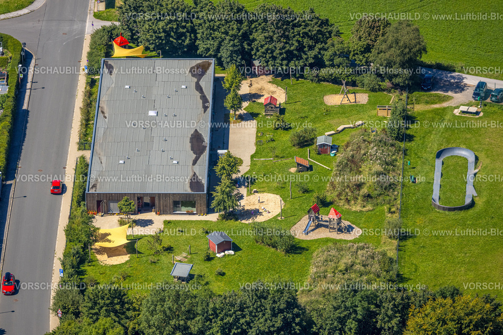 Ennepetal230800997 | Luftbild, Waldorfkindergarten Vilvoorder Straße, Spielplatz und Bolzplatz und Pumptrack, Voerde, Ennepetal, Ruhrgebiet, Nordrhein-Westfalen, Deutschland