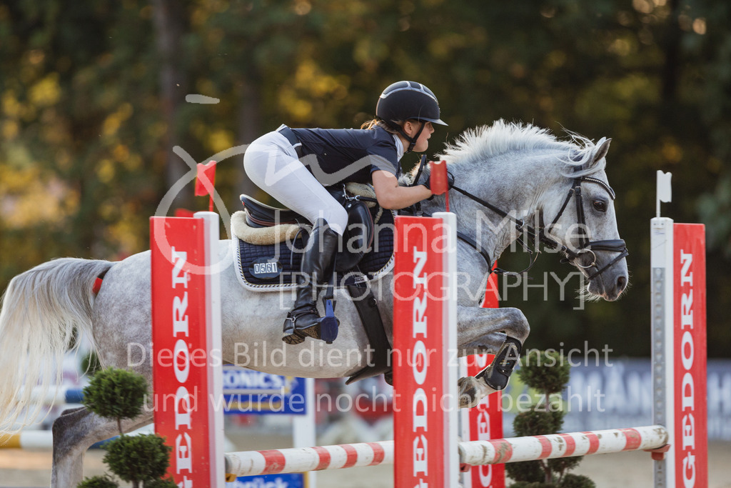 220825_Delbrueck_A1-Mannschaft-305 | Deine schönsten Turniermomente als professionelle Fotos! Entdecke hochwertige Pferdesport-Fotografie im Online-Shop. Jetzt Fotos finden & bestellen!
