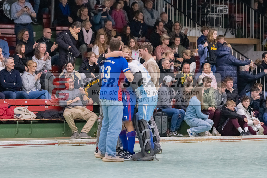 HK_20230305_106339 | Deutsche Meisterschaft MU16 Finale Mannheimer HC - Rot-Weiss Köln / Ehrungen am 5.3.2023 RWK, Köln ,