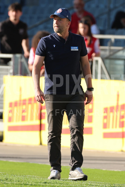 Grazer AK 1902 vs WSG Tirol – Austrian Bundesliga | Graz, Austria, 02.MAY.26 - SOCCER - ADMIRAL Bundesliga, Qualification Group, Grazer AK 1902 vs WSG Tirol. The image shows head coach Ferdinand Feldhofer (GAK).