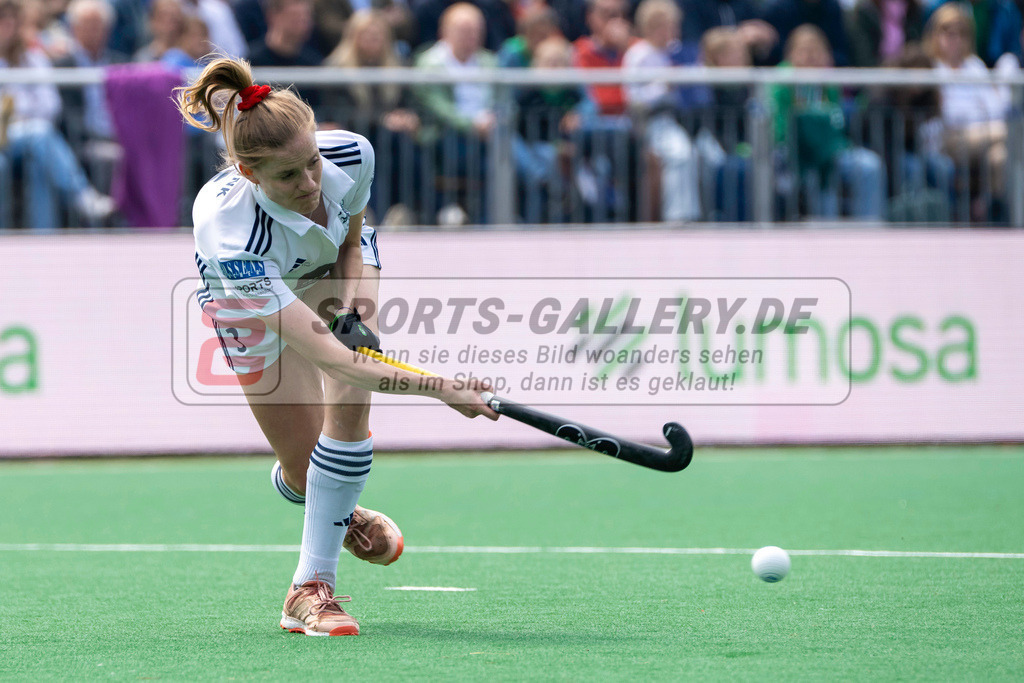 Final4_20240519-1151-0051 | Bonn, Deutschland, 19.05.2024: Annika Marie Sprink (Duesseldorfer HC) in Aktion waehrend des Spiels der Deutsche Feldhockey-Meisterschaften 2024 zwischen Final 4 Damen Finale Düsseldorfer HC - Mannheimer HC im Bonner THV am 19.05.2024 in Bonn, Deutschland. (Foto von Stephan Fehrmann)

Bonn, Germany, 19.05.2024: Annika Marie Sprink (Duesseldorfer HC) in action during the game of Deutsche Feldhockey-Meisterschaften 2024 between Final 4 Damen Finale Düsseldorfer HC - Mannheimer HC in Bonner THV at 19.05.2024 in Bonn, Deutschland. (Foto from Stephan Fehrmann)