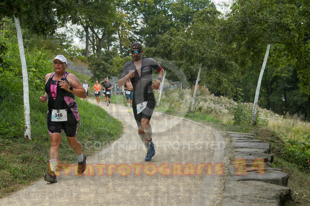 250824_1400_EX1_4599 | Sportfotografie im Rhein-Sieg Kreis, Köln, Bonn, NRW, Rheinland Pfalz, Hessen, etc. Unser Tätigkeitsfeld umfasst den Laufsport vom Volkslauf über den Marathon, Duathlon, Triathon bis zum Ultralauf wie Kölnpfad Ultra oder Schindertrail.