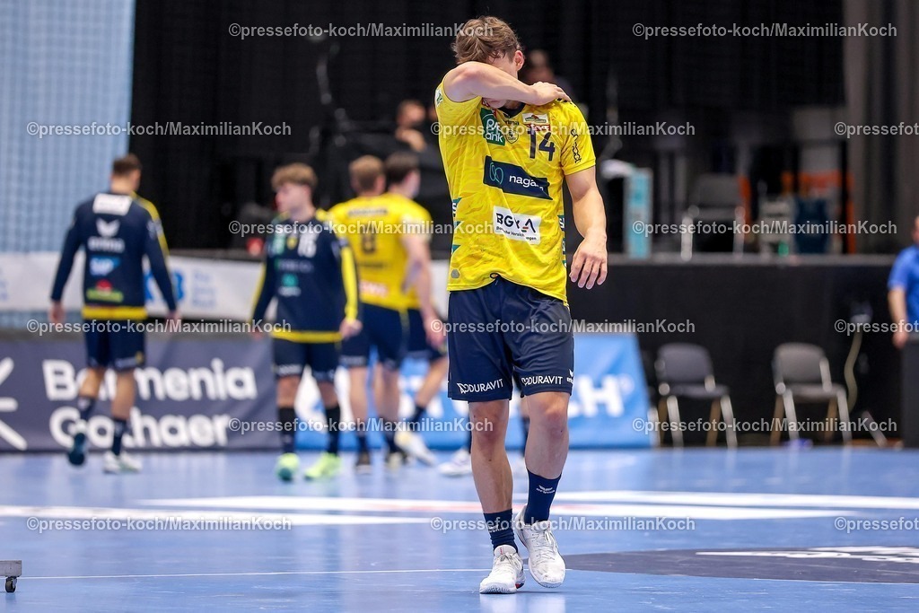 BHC16112501146 | 16.11.2025, Handball, HBL, Bergischer HC - Rhein-Neckar Löwen, Mitsubishi Electric HALLE Düsseldorf: Enttäuschte Gesichter nach der Niederlage - Gino Steenaerts (Rhein-Neckar Löwen #14) 