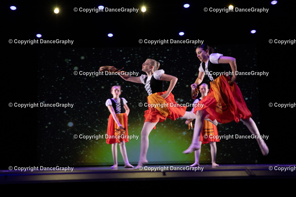 GPHY6438 | DanceGraphy - Realisiert mit Pictrs.com