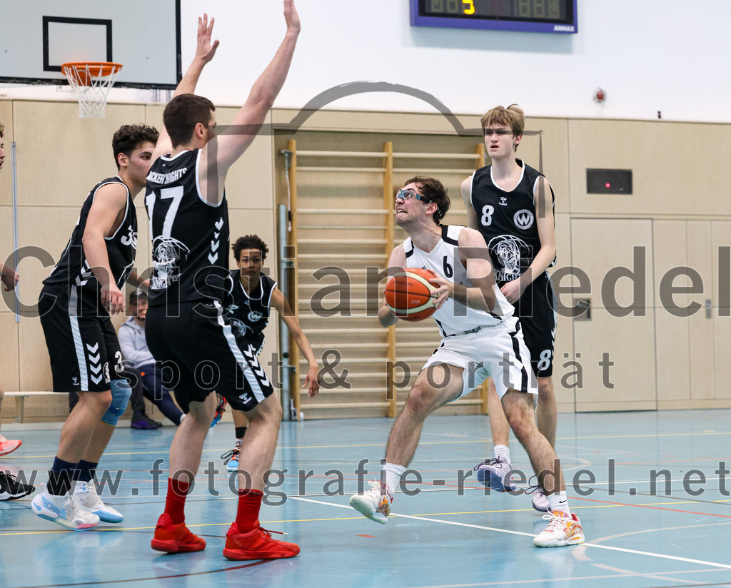 2023-03-26_025_TSV_Vaterstetten_gegen_Wacker_Knights_Burghausen | Vaterstetten, Deutschland, 26.03.2023:
Basketball, Bayernliga Herren Südost 2022 / 2023, 17. Spieltag, TSV Vaterstetten gegen Wacker Knights Burghausen, Endergebnis: 

Maximilian Rothe (TSV Vaterstetten, #6)

Foto: Christian Riedel / fotografie-riedel.net