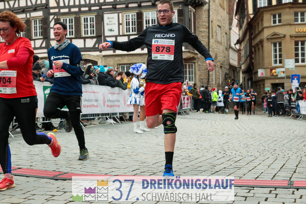 VR Bank Hauptlauf 10000m | 3 Koenigslauf 2023 - Realisiert mit Pictrs.com