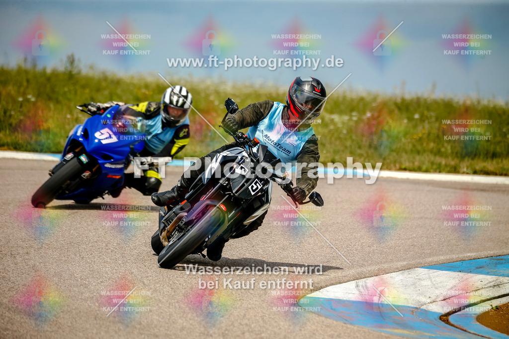 Chambley Juli-2880 | Hier findet Ihr Bilder von Touristenfahrten auf der Nürburgring Nordschleife oder von anderen Veranstaltungen die ich besucht habe. Viel Spass beim Durch Schauen 