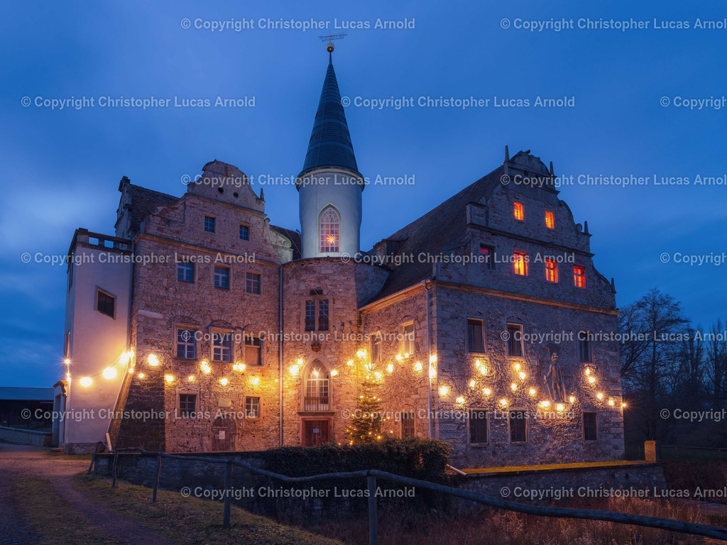 Wasserschloss Oberau | bildkomponist - Realisiert mit Pictrs.com