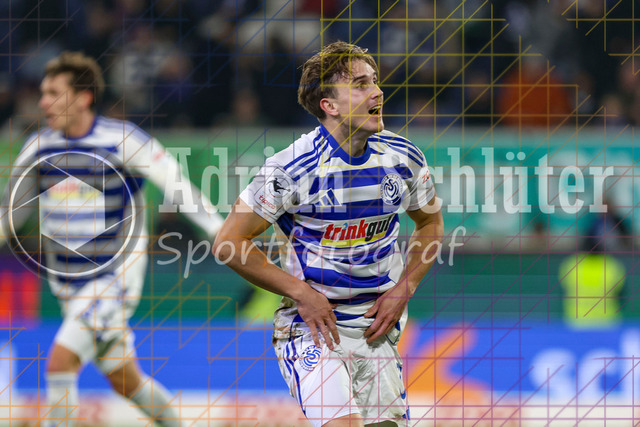 MSV Duisburg vs SV Waldhof Mannheim - 3. Liga | Duisburg, Deutschland, 07.11.25:   Patrick Sussek (MSV Duisburg) ist enttäuscht waehrend des Spiels der 3. Liga MSV Duisburg vs SV Waldhof Mannheim in der schauinsland-reisen-arena(Foto von Brauer-Fotoagentur / Adrian Schlueter)