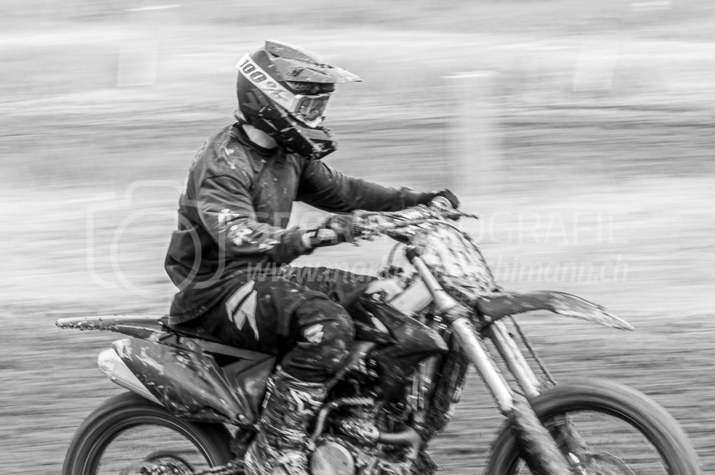 Motocross Schlatt bei Winterthur - 30. April 2022 | Motocross Schlatt bei Winterthur
MC Wila, Schlatt bei Winterthur
Bild: Sportfotografie Markus Aeschimann | www.markus-aeschimann.ch - Realisiert mit Pictrs.com