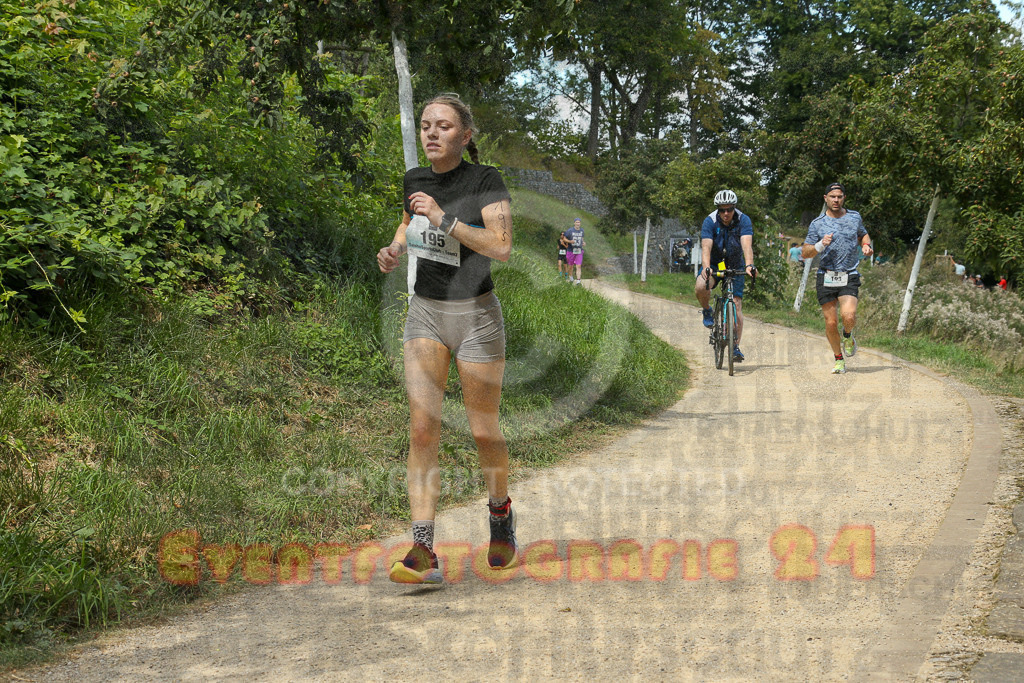 250824_1253_EX1_0865 | Sportfotografie im Rhein-Sieg Kreis, Köln, Bonn, NRW, Rheinland Pfalz, Hessen, etc. Unser Tätigkeitsfeld umfasst den Laufsport vom Volkslauf über den Marathon, Duathlon, Triathon bis zum Ultralauf wie Kölnpfad Ultra oder Schindertrail.