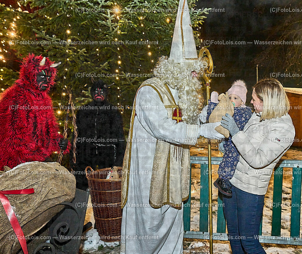 ALP4913_Wieselburger Advent_NikolausAbend_Gartner | Hochzeitsfotograf mit dem Blick für´s Wesentliche, Firmung, Erstkommunion, Firmenfeiern, Sportfotoservice, Reproduktionen, Konzertfotografie, Pressefotografie, Luftbildfotografie, Innenarchitektur, Werbefotografie, Sponsoren-Livebildfotografie.