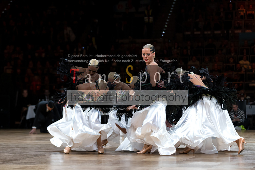 20241109_DM-Formationen_6407 | Tanzsportbilder, Standardtanz, Lateintanz, WDSF, DTV, LTVB, dancecomp, goc, hessen tanzt, blaues band der spree, walzer, tango, wiener walzer, slowfox, quickstepp, samba, rumba, cha-cha-cha, paso doble. jive, hd-kroft photography, turniertanzsport