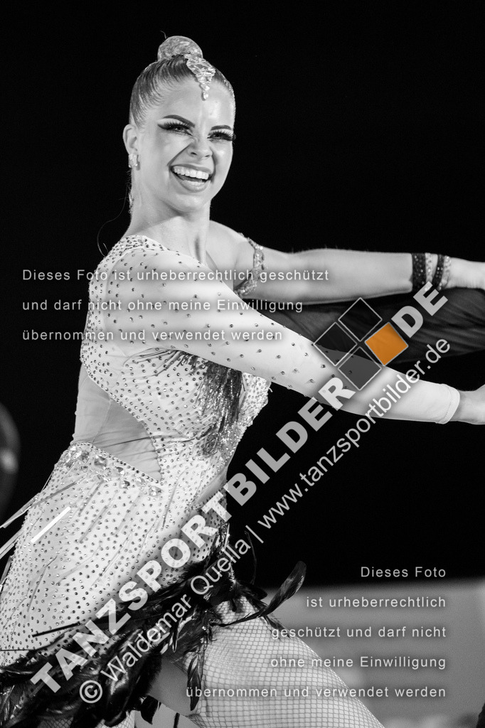 20250503-10467 | Hier finden Sie Tanz Bilder vom Latein und Standard Formationen tanzen. Sportbilder vom Tanzsport. Schöne Fotos und von Weltmeisterschaft, Europameisterschaft, Bundesliga, Regionalliga, Oberliga und Landesliga sowie von GOC Stuttgart, DanceComp, WM Bremen