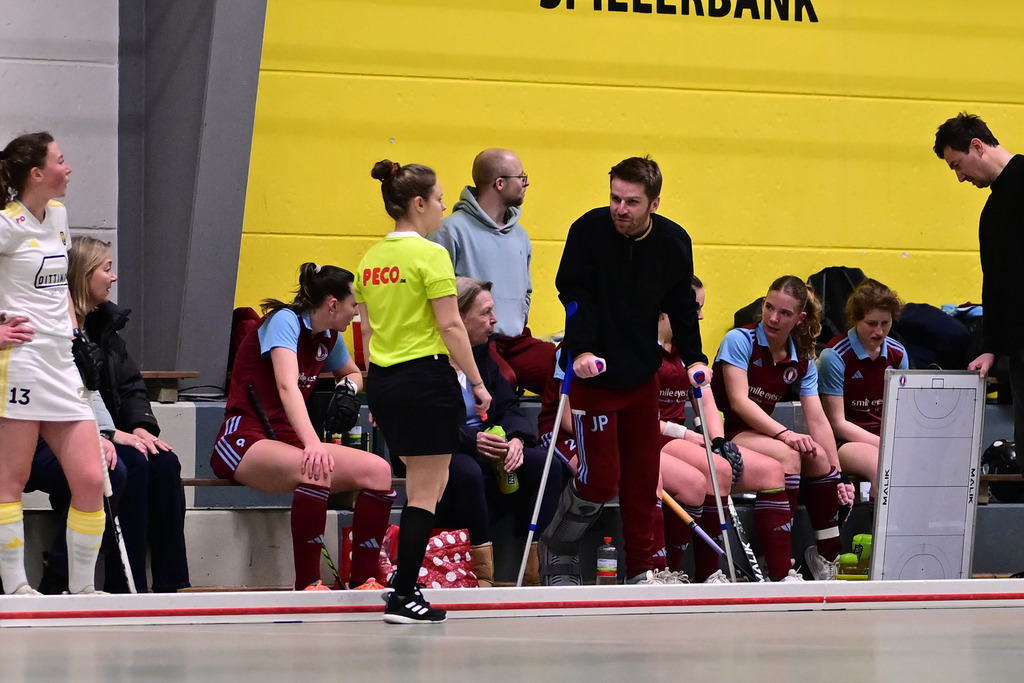 Hockey I Frauen I Saison 2025-2026 I Bundesliga I 9. Spieltag I Harvestehuder THC - UHC Hamburg | Der Sportfotograf. - Realisiert mit Pictrs.com