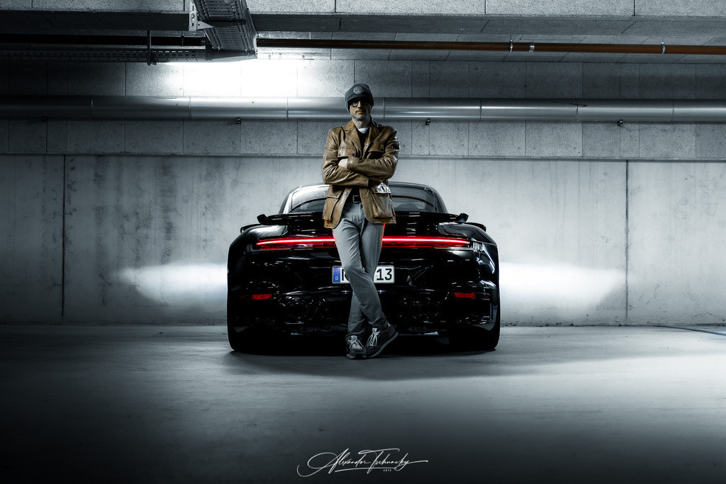 911 Turbo 992 | Entdecken Sie die faszinierende Welt von Alexander Tschuncky Arts: Kreative Fotografie, atemberaubende Automobilkunst und hochwertiger Bilderdruck. Lassen Sie sich inspirieren! - Realisiert mit Pictrs.com
