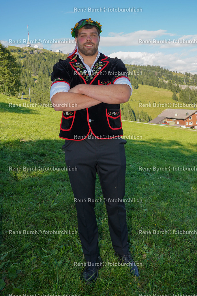 20220710-DSC00040 (2) | René Burch leidenschaftlicher Fotograf aus Kerns in Obwalden.  Hier finden sie Sport, Landschaft und Natur Fotografie.
 - Realisiert mit Pictrs.com