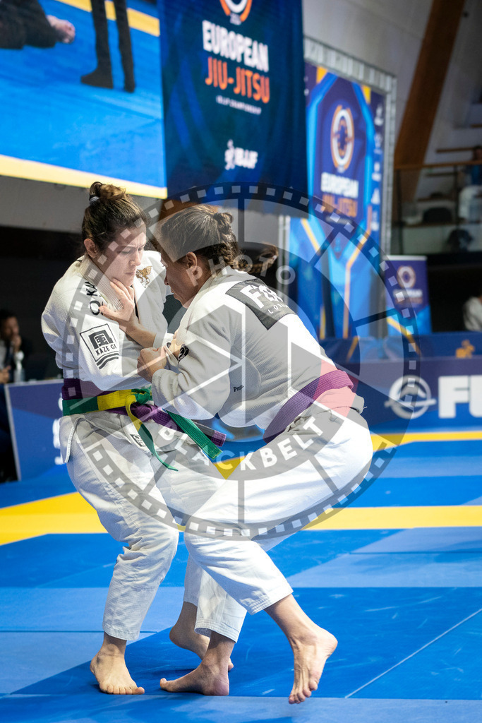 20240125PBB01893 | Fighters compete during the sixth day of the Brazilian Jiu-jitsu European Championship of the IBJJF in Paris, France, on January 25, 2024.