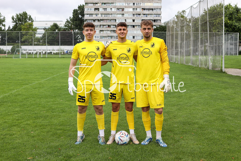 TSV Schwaben Augsburg | v. l. Elias ROGG, Maximiian REIL und Patrick SANDER