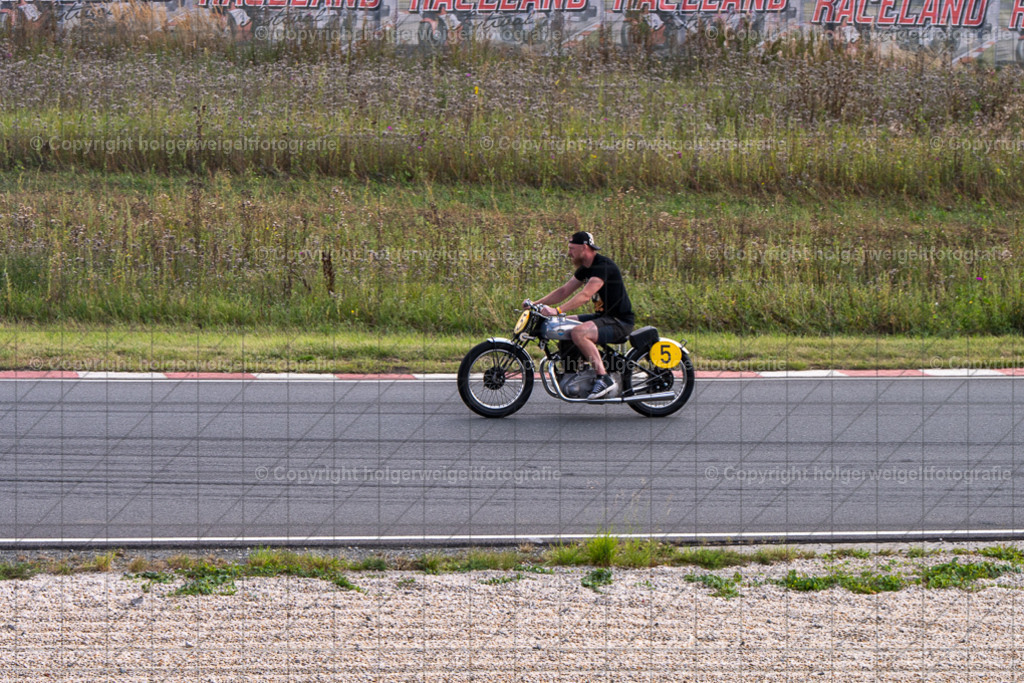 20250906165028D75_6623 | Bitte beachten!!!
Alle Fotos dieser Galerie sind nur grundbearbeitet. Im Falle eines Verkaufs, werde ich die Fotots noch mit dem nötigen Feinschliff versehen. - Realisiert mit Pictrs.com