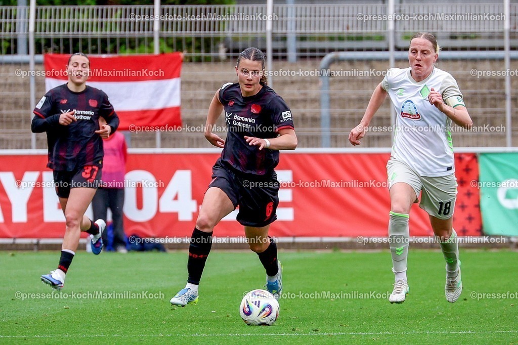 xsscx17052601021 | 17.05.2026, xsscx, Frauen Fussball, Bayer 04 Leverkusen - Werder Bremen, 1. Fussball Bundesliga, 26. Spieltag, Ulrich-Haberland-Stadion, Saison 2025 2026: 