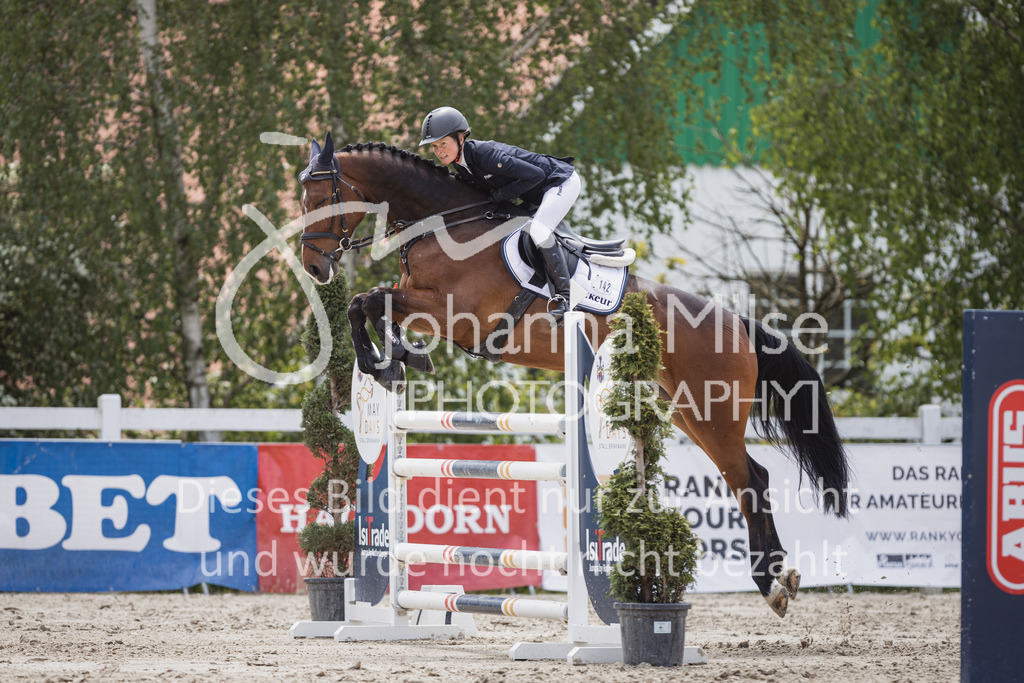 230520_MayDays_Youngster-M-344 | Deine schönsten Turniermomente als professionelle Fotos! Entdecke hochwertige Pferdesport-Fotografie im Online-Shop. Jetzt Fotos finden & bestellen!