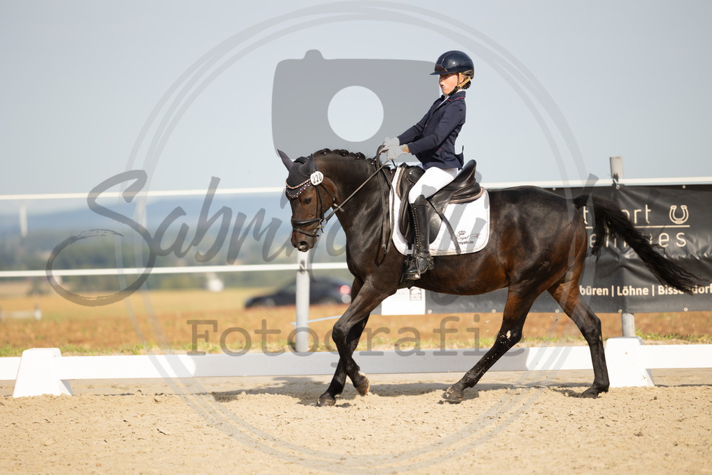 994A1404 | sabrinanicolaifotografie - Realisiert mit Pictrs.com