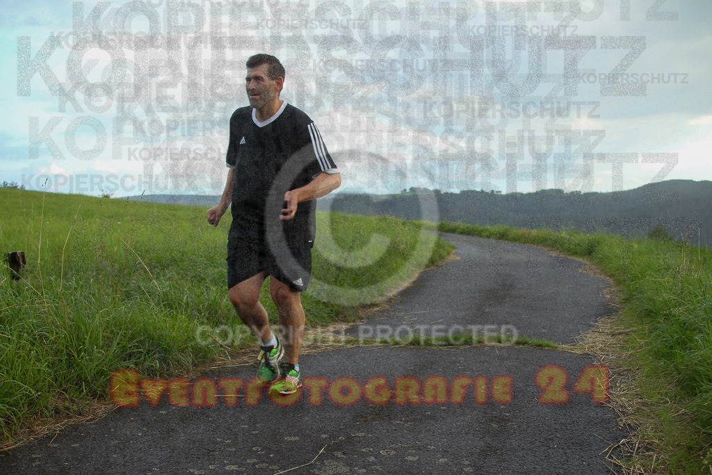 230804_1944_EV4_4799 | Sportfotografie im Rhein-Sieg Kreis, Köln, Bonn, NRW, Rheinland Pfalz, Hessen, etc. Unser Tätigkeitsfeld umfasst den Laufsport vom Volkslauf über den Marathon, Duathlon, Triathon bis zum Ultralauf wie Kölnpfad Ultra oder Schindertrail.