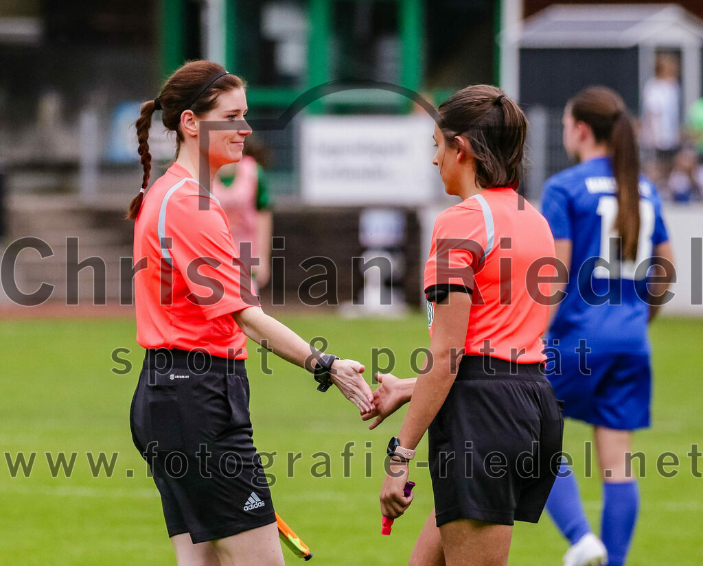 2023-10-07_092_FC_Forstern_gegen_Karlsruher_SC | Forstern, Deutschland, 07.10.2023:
Fußball, B-Juniorinnen-Bundesliga Süd 2023 / 2024, 4. Spieltag, FC Forstern gegen Karlsruher SC, Endergebnis: 1:1

Foto: Christian Riedel / fotografie-riedel.net