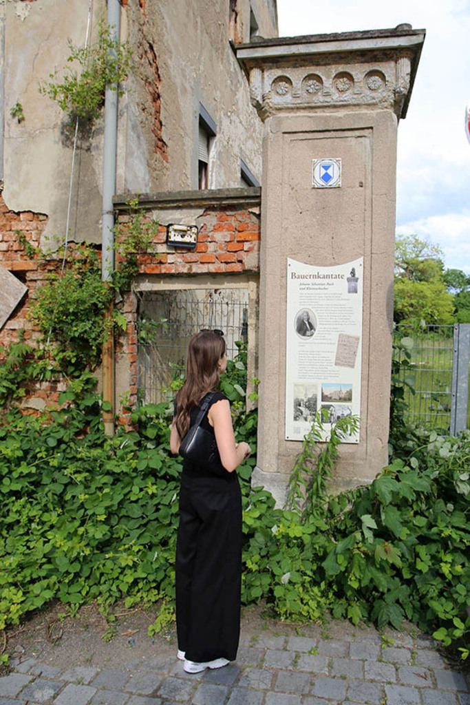 Volkspark Kleinzschocher - Schösserhaus | Entdecke über 20 Kategorien Leipzig-Motive: Foto-Downloads, hochwertige Poster, Leinwand- & Fine-Art-Prints. Jetzt Lieblingsfoto im Bildlexikon Leipzig Shop bestellen!