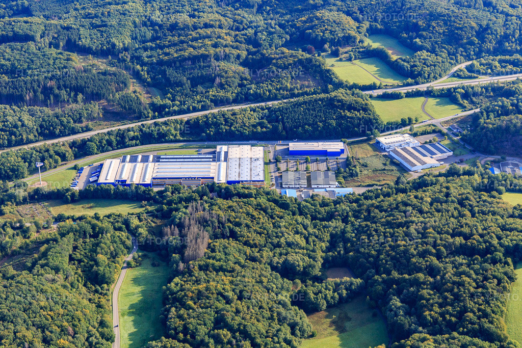 Luftbild: Industriegebiet In d. Bruchwiese mit Hörmann KG Eckelhausen, WELLGO Gerätetechnik/Werkzeugbau und Spritzgussteile GmbH und Wittig GmbH Bauunternehmung im Ortsteil Eckelhausen in Nohfelden im Bundesland Saarland in Deutschland.Foto: IMG_149706.jpg vom 06.09.2025 durch Werner Riehm/FLY-FOTO.dewrenchWELLGO Gruppe - Werkzeugbau, Spritzguss, Montage, EntwicklungTiefbau und Rohrleitungsbau in Nohfelden | Wittig GmbH