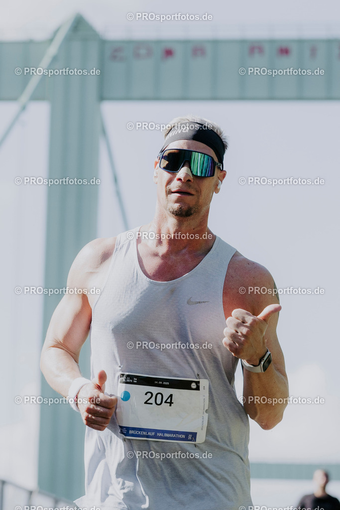 250914_Brückenlauf_JM-27 | Professionelle Fotos Ihrer Laufsportveranstaltung.