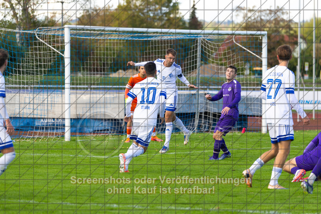 20261010_154502_0440_(c)_by_PhotoPeet | #,1.FC Eislingen (weiß) vs. TSV Bernhausen (lila), Fussball, Landesliga 2 - wfv, 11. Spieltag, Saison 2026/2027, Rasenplatz, Eichbachstation, Haldenstraße, 73054 Eislingen, 10.10.2026 - 15:30 Uhr,Foto: PhotoPeet / Sport- &amp; Eventfotografie / Peter Harich