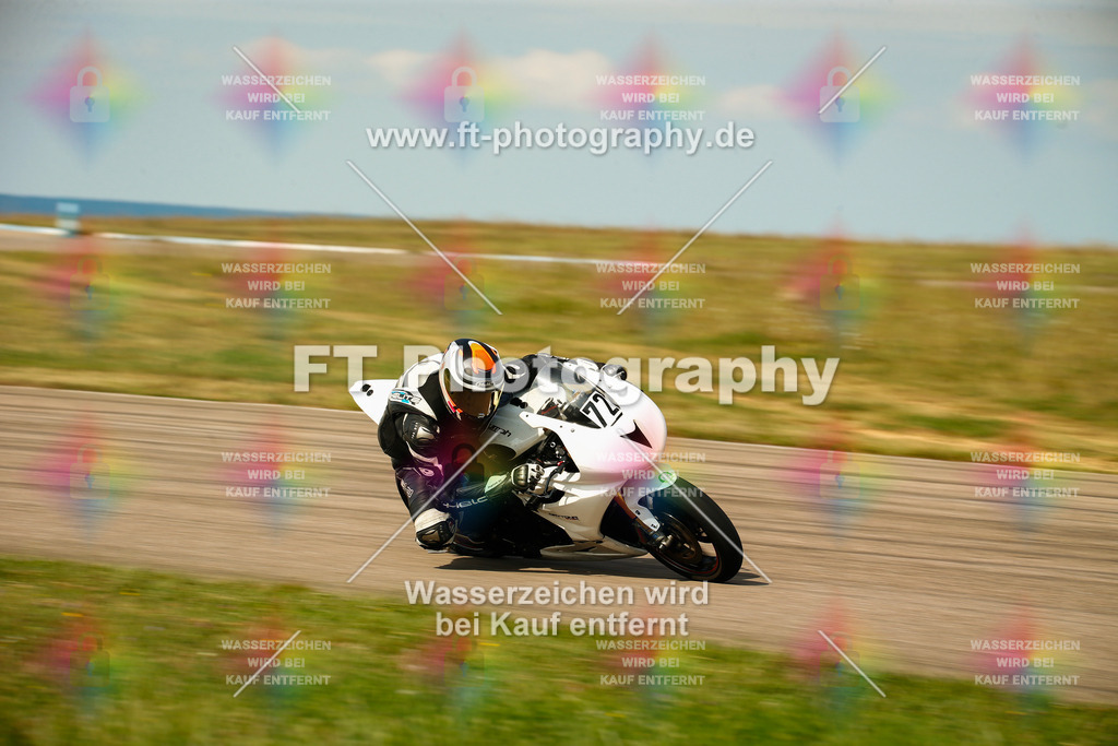 _MOT6200 | Hier findet Ihr Bilder von Touristenfahrten auf der Nürburgring Nordschleife oder von anderen Veranstaltungen die ich besucht habe. Viel Spass beim Durch Schauen 