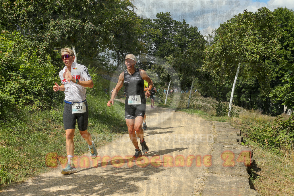 250824_1339_EX1_3149 | Sportfotografie im Rhein-Sieg Kreis, Köln, Bonn, NRW, Rheinland Pfalz, Hessen, etc. Unser Tätigkeitsfeld umfasst den Laufsport vom Volkslauf über den Marathon, Duathlon, Triathon bis zum Ultralauf wie Kölnpfad Ultra oder Schindertrail.