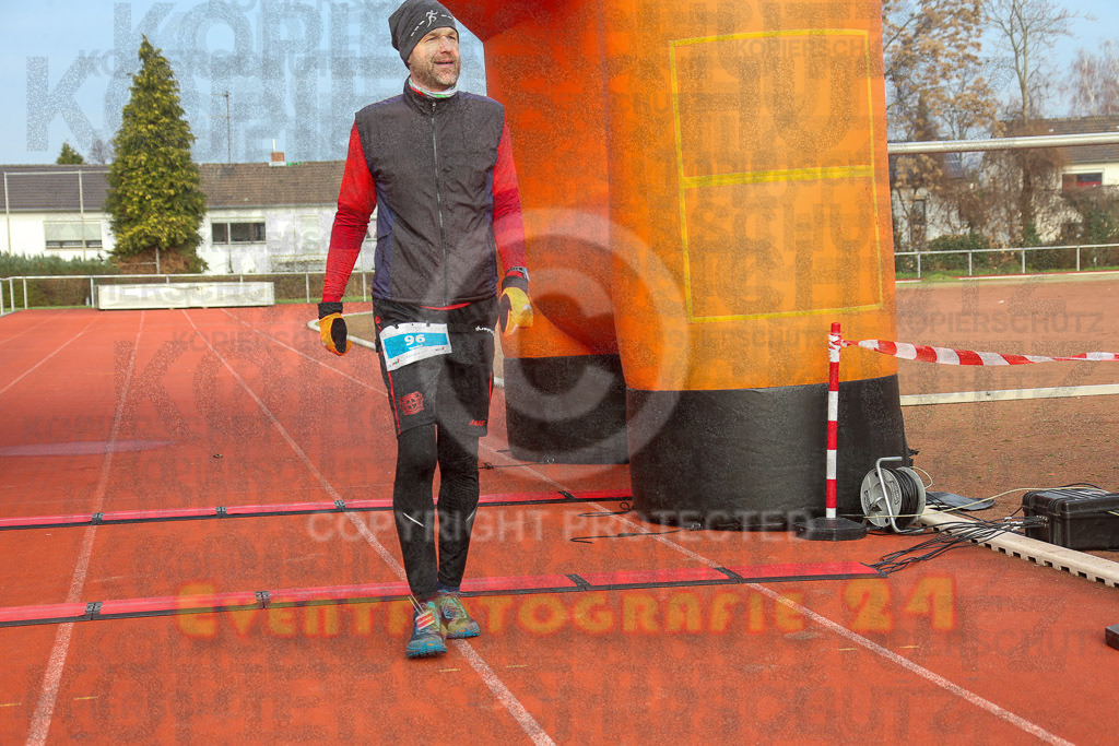 230129_1125_EX1_4901 | Sportfotografie im Rhein-Sieg Kreis, Köln, Bonn, NRW, Rheinland Pfalz, Hessen, etc. Unser Tätigkeitsfeld umfasst den Laufsport vom Volkslauf über den Marathon, Duathlon, Triathon bis zum Ultralauf wie Kölnpfad Ultra oder Schindertrail.