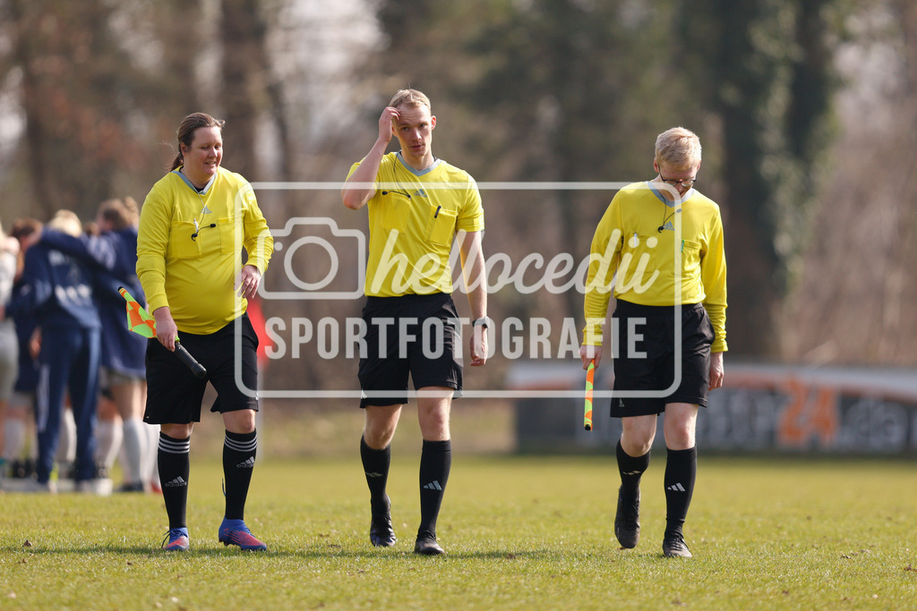 Fußball I Frauen I Saison 2025-2026 I Oberliga Niedersachsen I 15. Spieltag I SV Meppen 1912 e.v. U20 2 - BW Hollage -81 | realhellocedii - Realisiert mit Pictrs.com