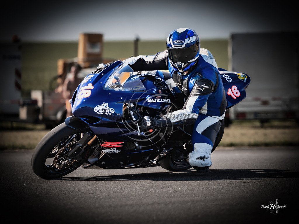 Motorrad Klassik Walldürn 2026 | Frank Herberich Fotografie, Frank Herberich, Fotografie, Hochzeit, Portrait, St. Peter Ording, Ording, Westerhever, Nordsee, Frank Fotografie, Hardheim,  Odenwald,Walldürn, Band,Eventfotografie - Realisiert mit Pictrs.com