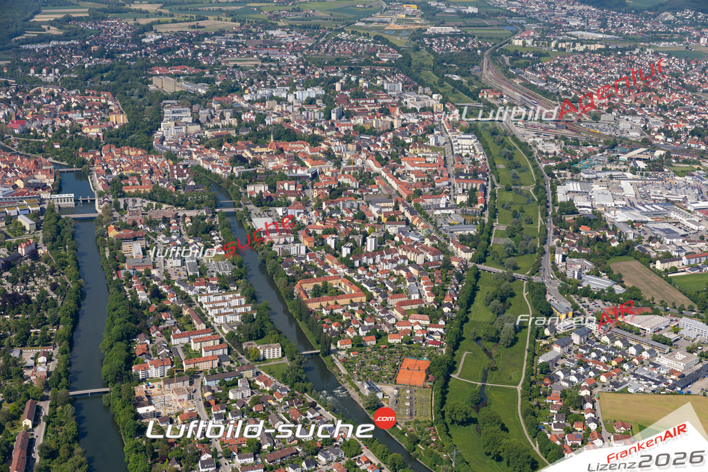 Das Luftbild der Stadt Landshut wurde 2021 vom Flugzeug heraus erstellt (keine Drohne) Aufnahmehöhe ca.450 Meter- hohe Bildauflösung und Druck-Qualität garantiert!