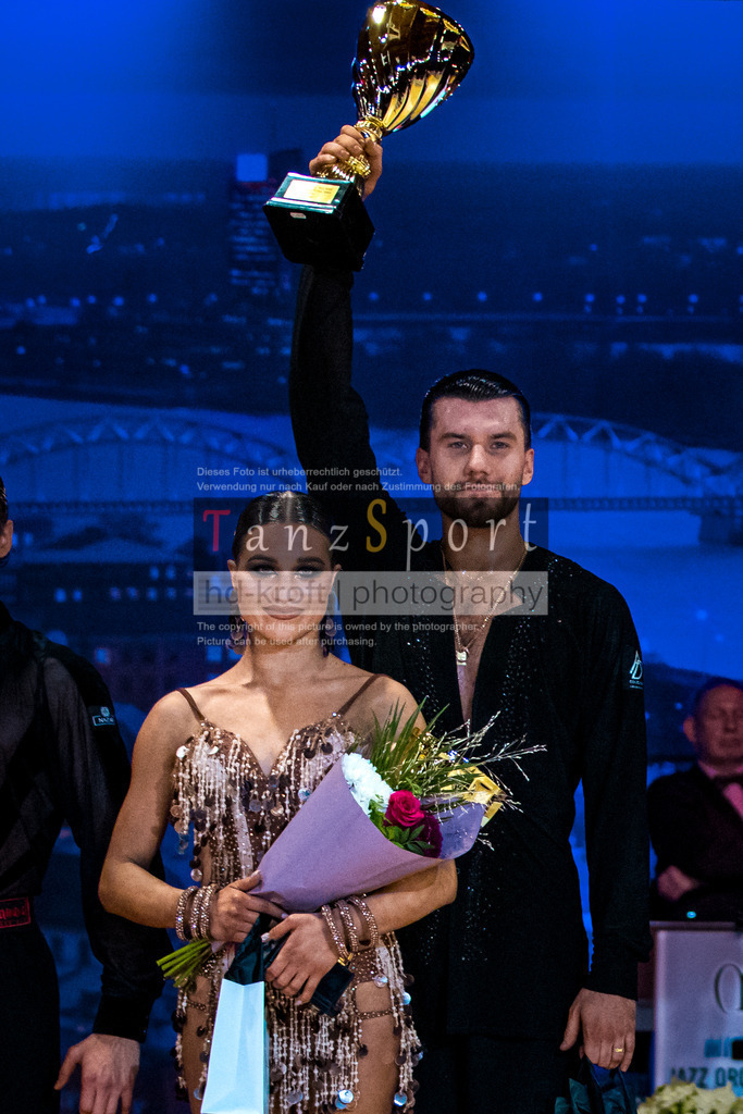 20251213_Baltic-GP_2447-2 | Tanzsportbilder, Standardtanz, Lateintanz, WDSF, DTV, LTVB, dancecomp, goc, hessen tanzt, blaues band der spree, walzer, tango, wiener walzer, slowfox, quickstepp, samba, rumba, cha-cha-cha, paso doble. jive, hd-kroft photography, turniertanzsport