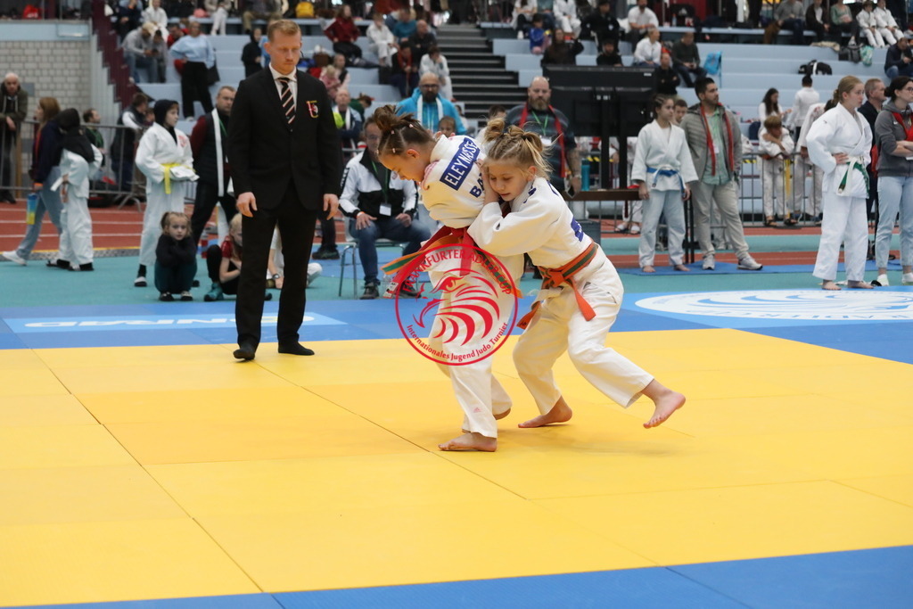 1J7A2691 | Fotos vom Adler Cup - Pictures from Adler Cup

Hier findet Ihr alle Eindrücke und großen Momente der Adler Cup Wochenenden. Here you will find all impressions and great moments of the Adler Cup weekends. - Realisiert mit Pictrs.com