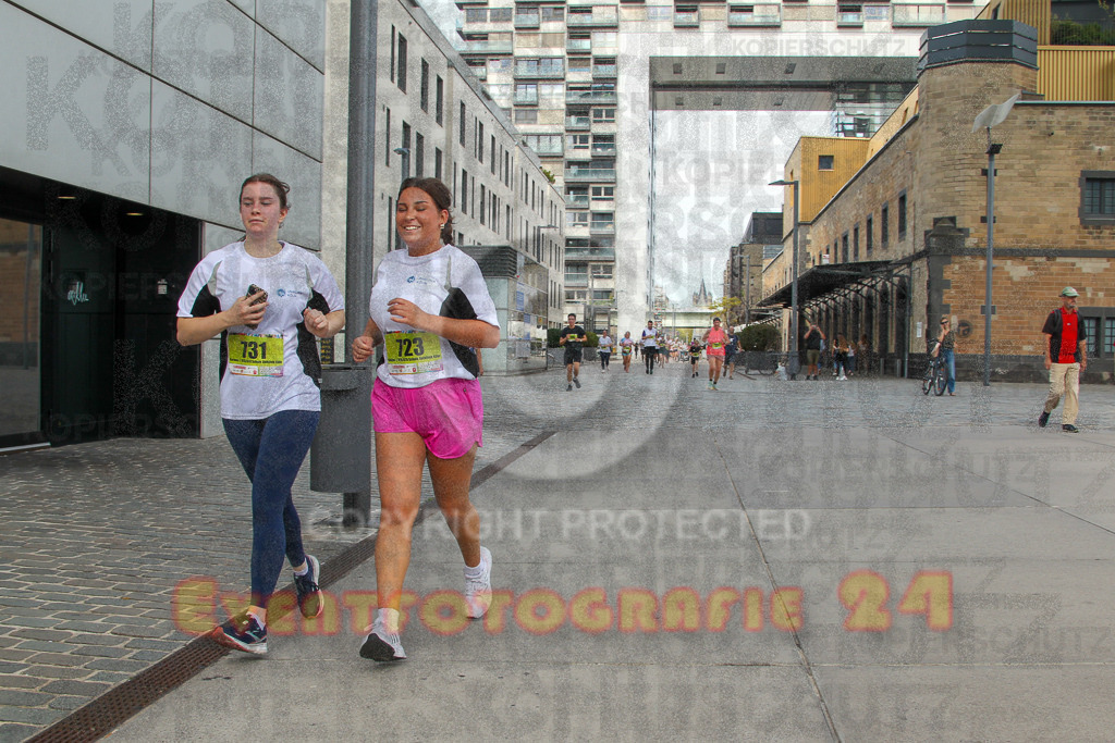 250920_1335_EV4_6162 | Sportfotografie im Rhein-Sieg Kreis, Köln, Bonn, NRW, Rheinland Pfalz, Hessen, etc. Unser Tätigkeitsfeld umfasst den Laufsport vom Volkslauf über den Marathon, Duathlon, Triathon bis zum Ultralauf wie Kölnpfad Ultra oder Schindertrail.
