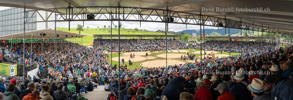 DSC02092-Pano | René Burch leidenschaftlicher Fotograf aus Kerns in Obwalden.  Hier finden sie Sport, Landschaft und Natur Fotografie.
 - Realisiert mit Pictrs.com