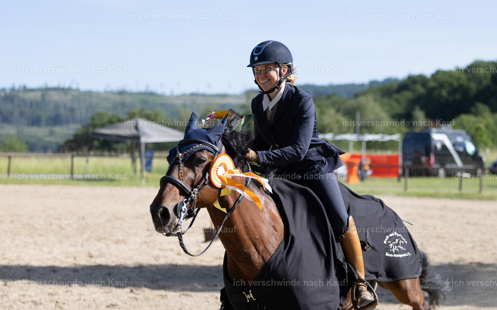 Siegerehrung_stoibphotography_C2_C9920.CR3 | working equitationturnier fotograf videograf stoibphotography marixx film working equitation deutschland reitsport turnierfotografie eventfotografie equestrian events