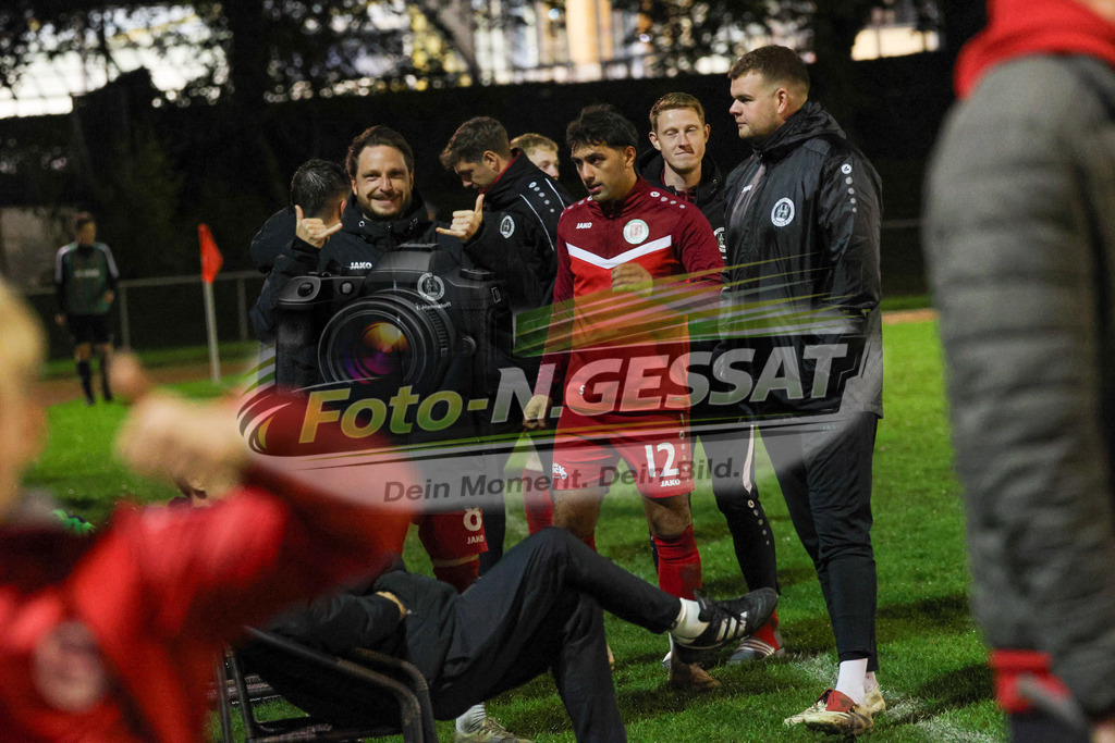 Bünder SV - VfL Mennighüffen | Auf dem Bild zu sehen: Bünder SV: Denis MüllerBünder SV, VfL Mennighüffen, Saison 26/27, Kreispokal, Viertelfinale, Bünde, Deutschland - Realisiert mit Pictrs.com