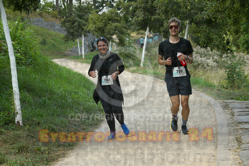 250824_1526_EX1_8809 | Sportfotografie im Rhein-Sieg Kreis, Köln, Bonn, NRW, Rheinland Pfalz, Hessen, etc. Unser Tätigkeitsfeld umfasst den Laufsport vom Volkslauf über den Marathon, Duathlon, Triathon bis zum Ultralauf wie Kölnpfad Ultra oder Schindertrail.